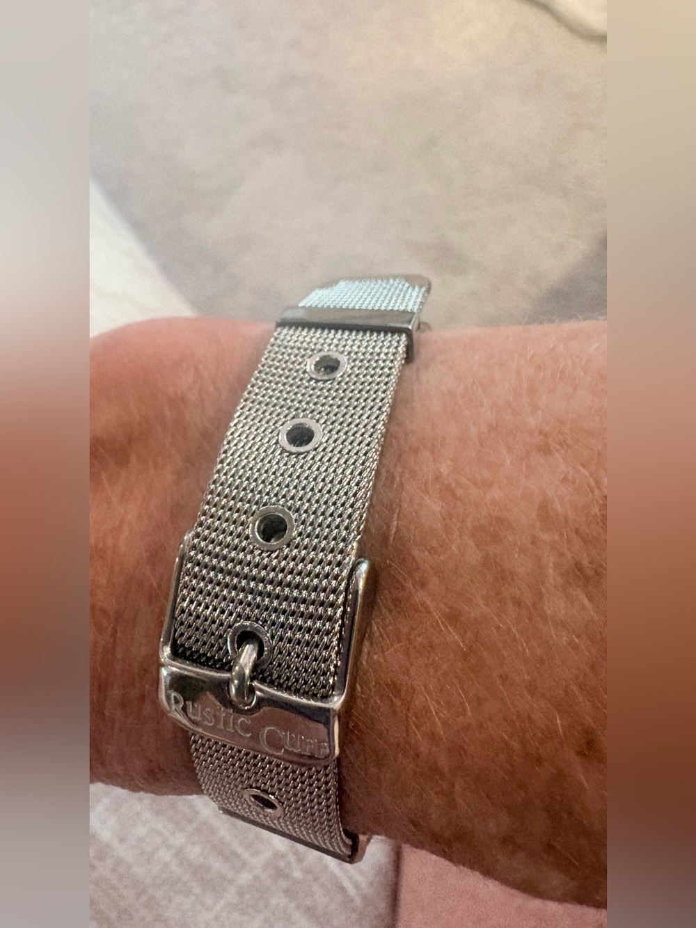 Rustic Cuff Mesh Buckle Bracelet – Silver Tone